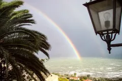 Vasto-rainbow-